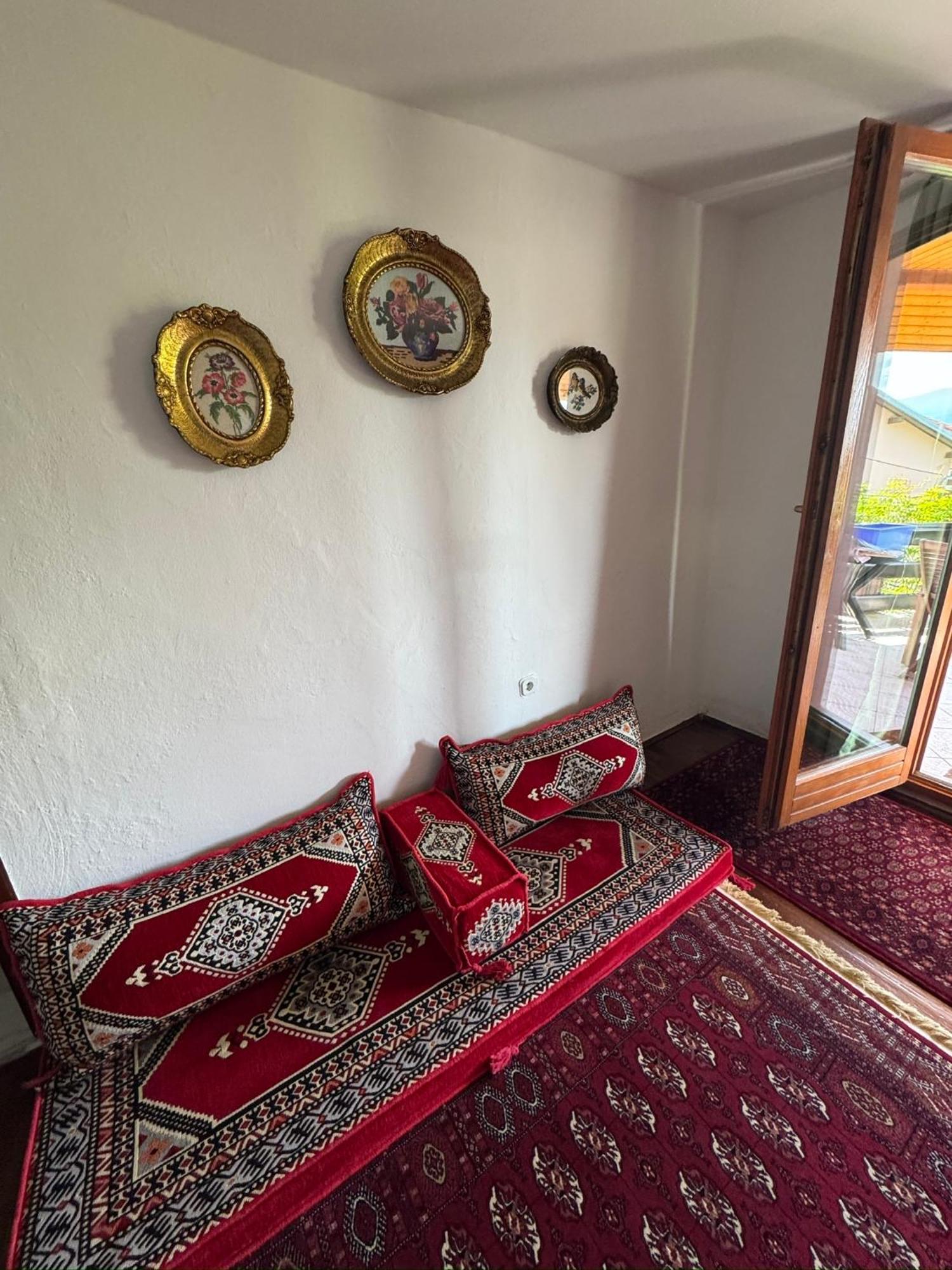 Resting House Oaza Villa Bihać Eksteriør billede